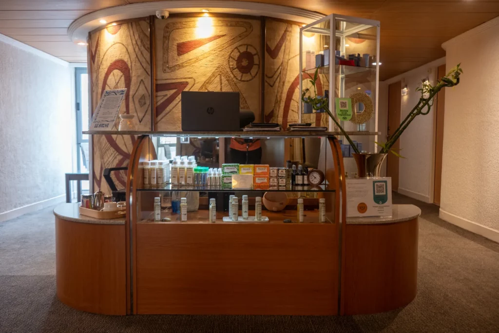 Comptoir et boutique de l'espace Wellness